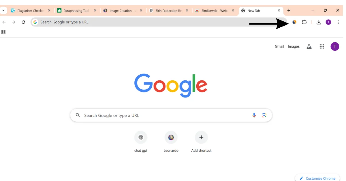  A Chrome browser window, an arrow points to the puzzle piece extensions icon.